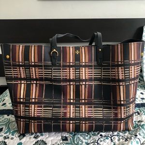 Beautiful Tory Burch Tote Bag!